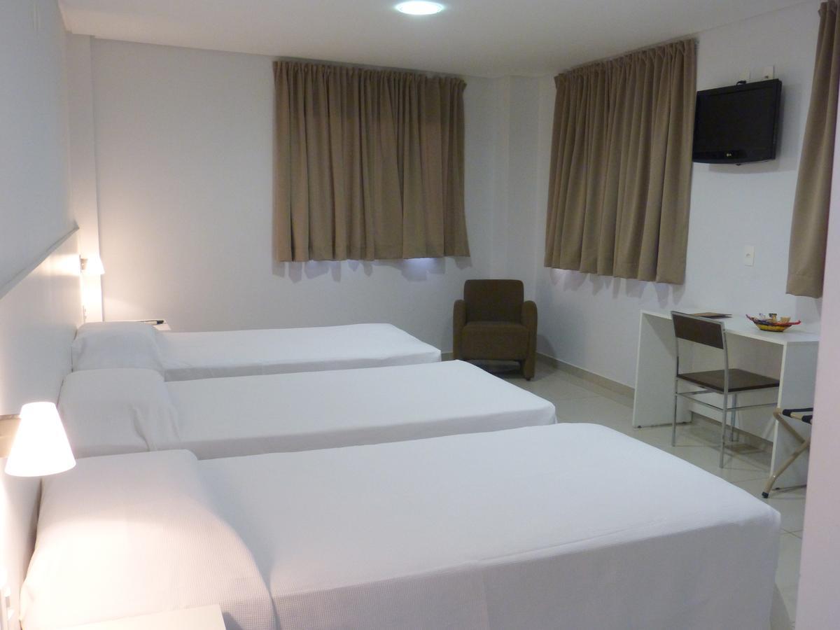 Cristal Hotel Surubim Bagian luar foto
