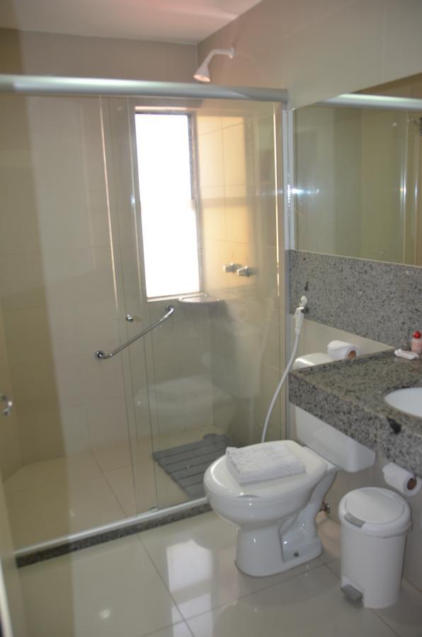 Cristal Hotel Surubim Bagian luar foto
